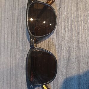 Raen Alvez 50 MM Lens Width 18 MM Bridge Width 145 Temple Length Frames Read Inf